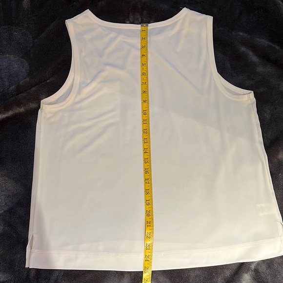 Ann Taylor Scoop Neck Shell - Picture 5 of 8